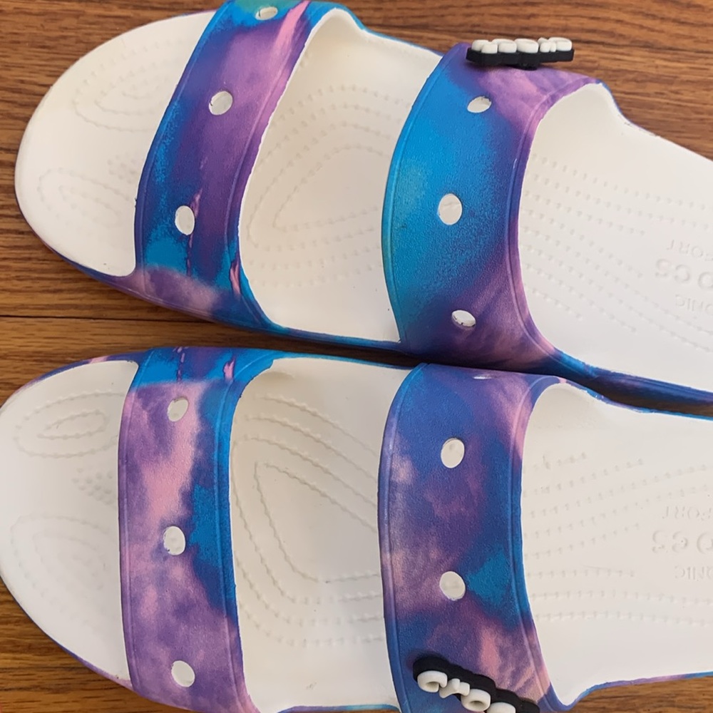 Crocs Classic Out Of This World Sandals Women’s 11 Blue and purple tie dye EUC - Picture 8 of 10